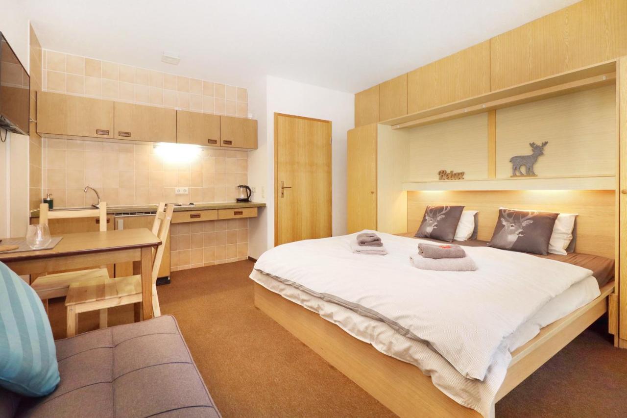 באייריש אייסנשטיין Appartements Zum Arber מראה חיצוני תמונה